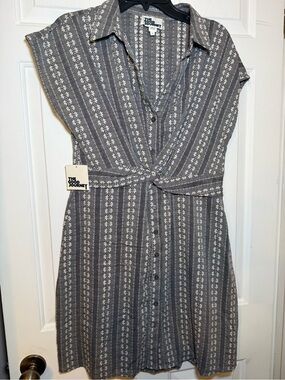 The Good Journey Charcoal Gray Striped Floral Shirt Dress NWT Sz 12 Workwear